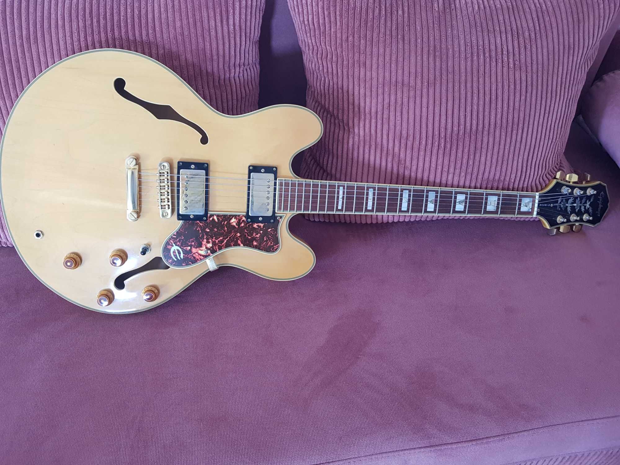 Chitara electrica gibson epiphone