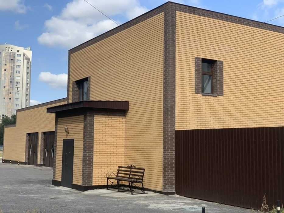 Продажа , 640 м², пр. Шахтеров АВтомойка шиномонтаж Бар Баня