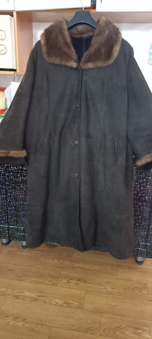 Дубленка зимняя женская
