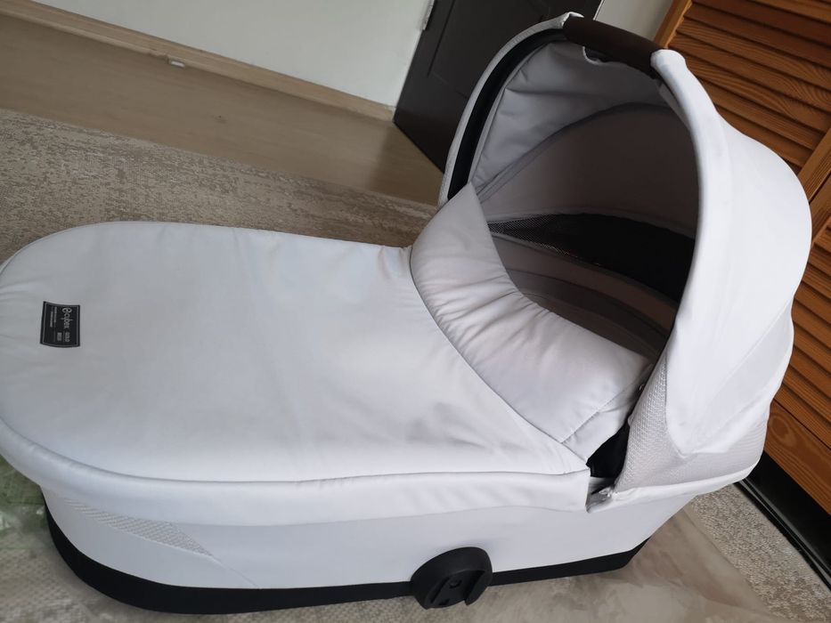 Landou Cybex Melio culoarea fog grey - light grey