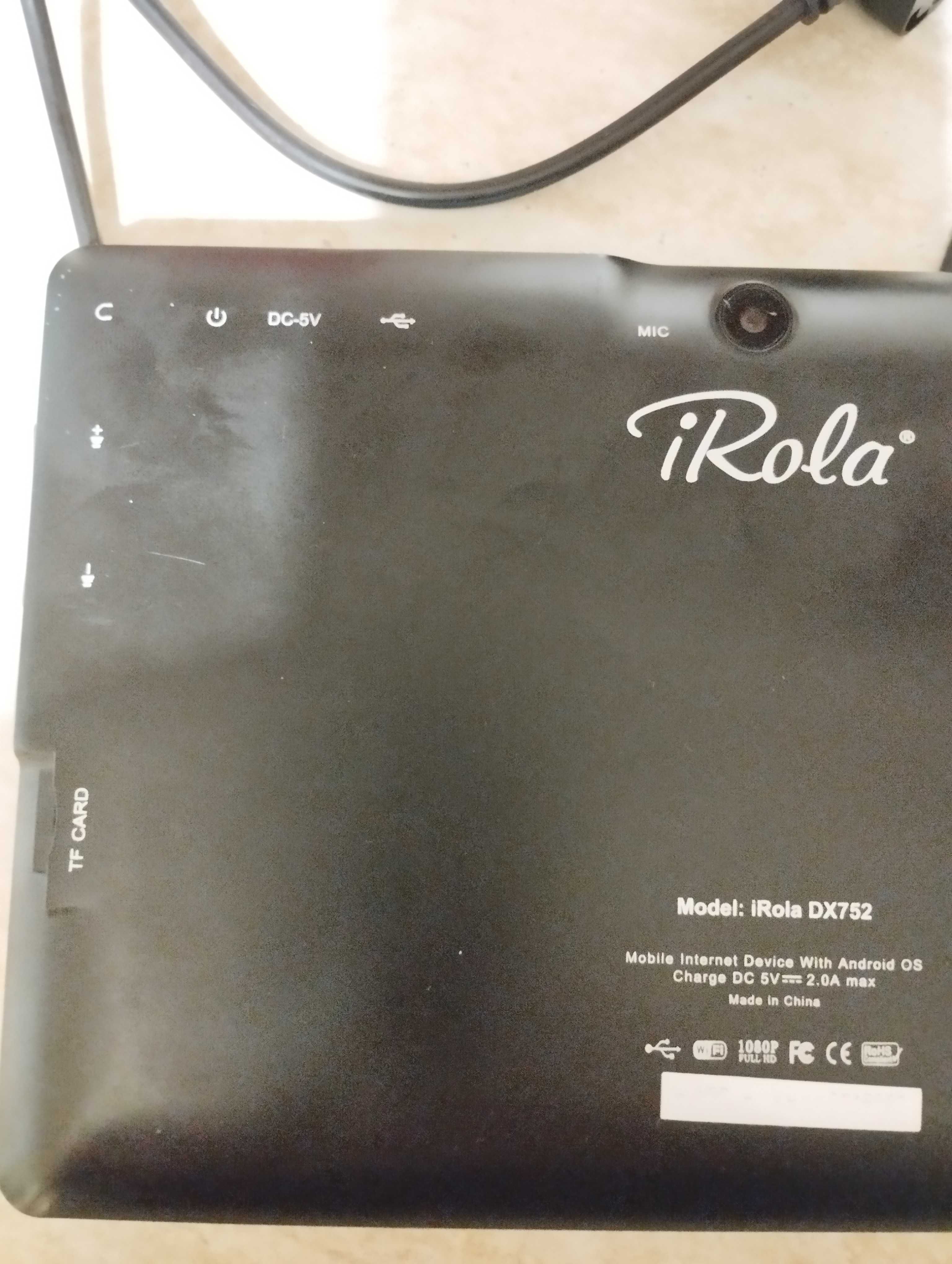 Таблет iRola DX752 + зарядно