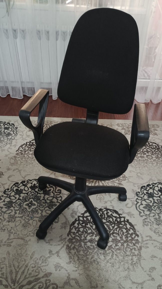 Кресло компьютерное