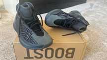 Yeezy QNTM Onyx - Adidas