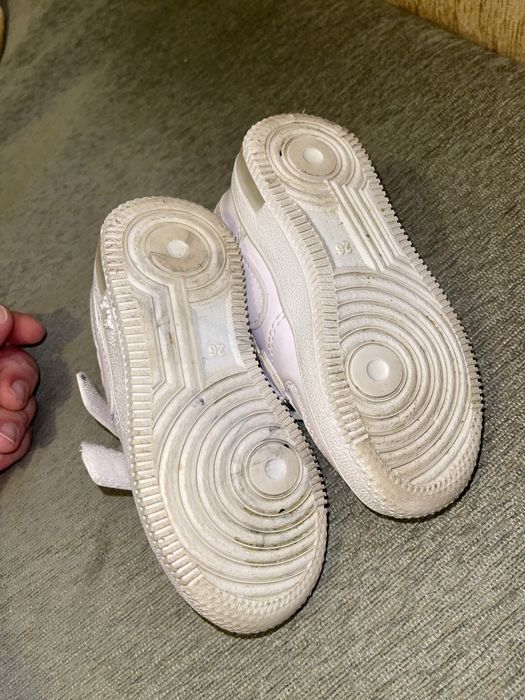 Светещи детски маратонки