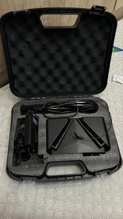 EIKON WM700 микрофон