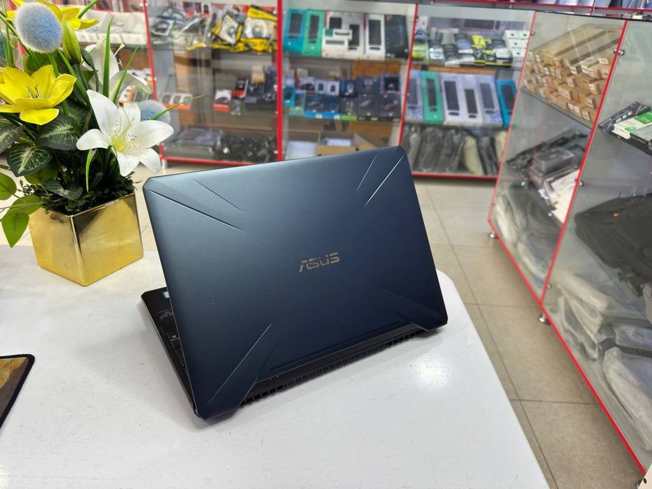 Asus Tuf Gaming i5-9300H 8/1256 SSD Nvme GTX 1650-4gb