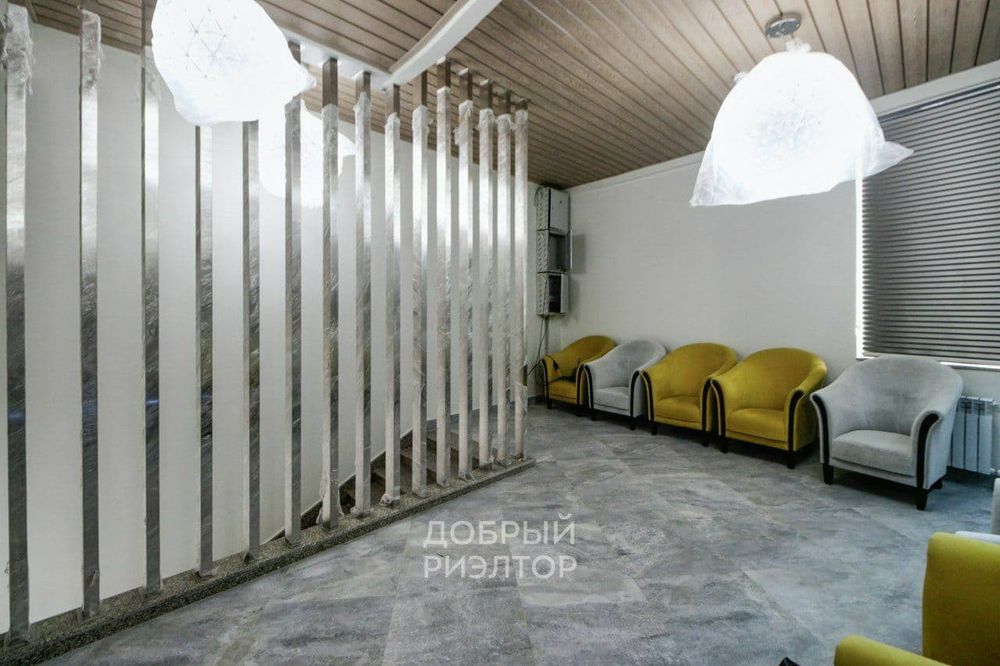 Помещение (330 м²)  на ул. Паркент (ориентир - Паркентский рынок)