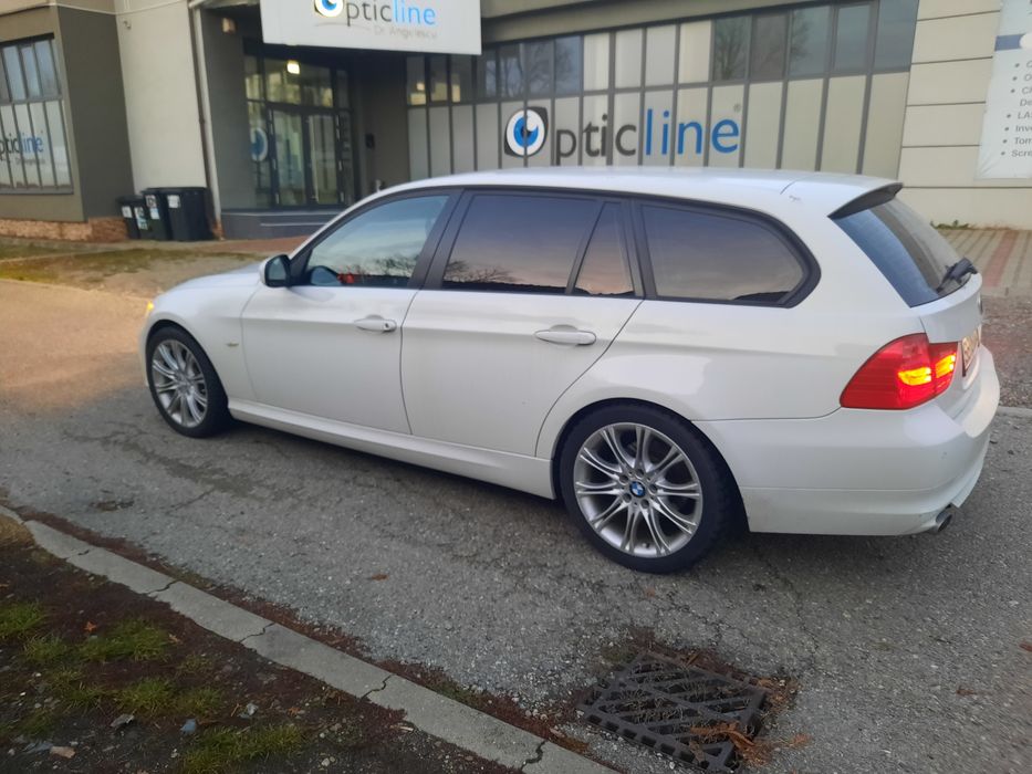 BMW 320d X Drive
