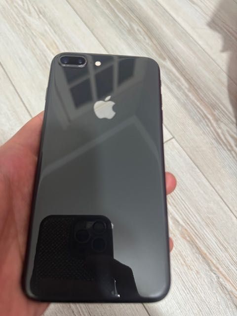 iPhone 8 Plus 64 срочно