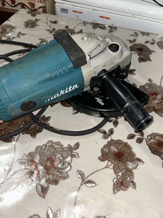 Vand flex Makita GA9020 230mm