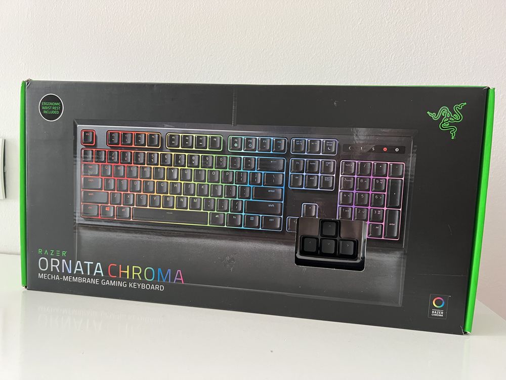 Tastatura gaming Razer Ornata Chroma, iluminare RGB