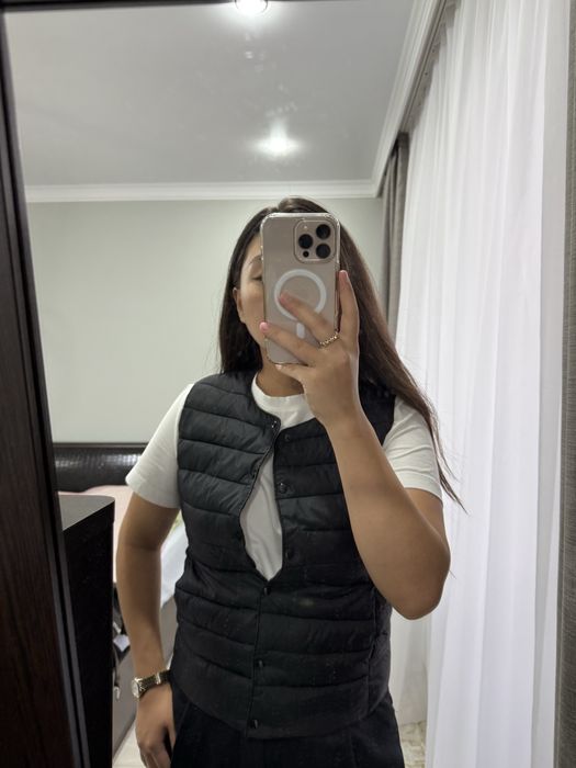 Жилетка под uniqlo