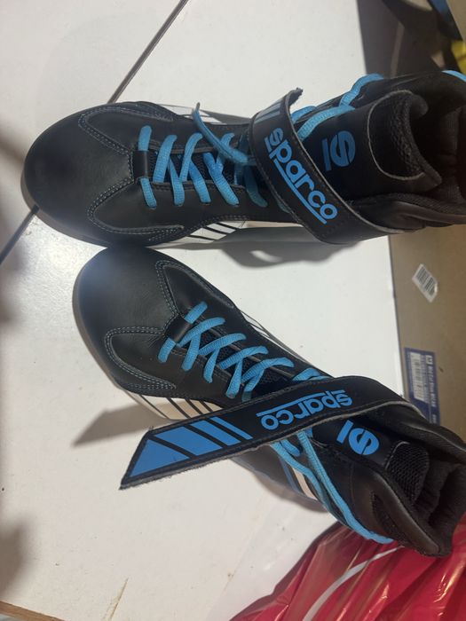 Състезателни обувки sparco 45 номер