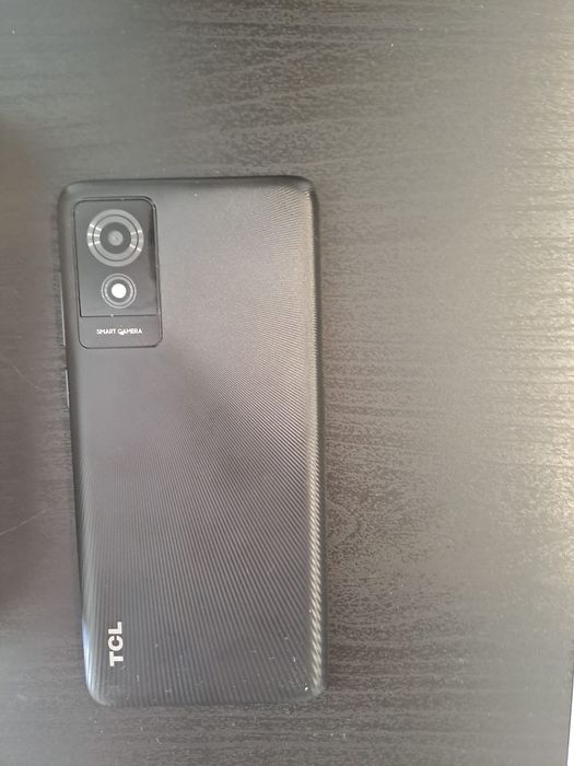 Vând telefon TCL 501 nou