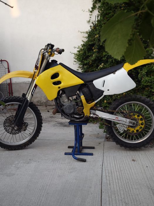 Suzuki Rm 125 2T