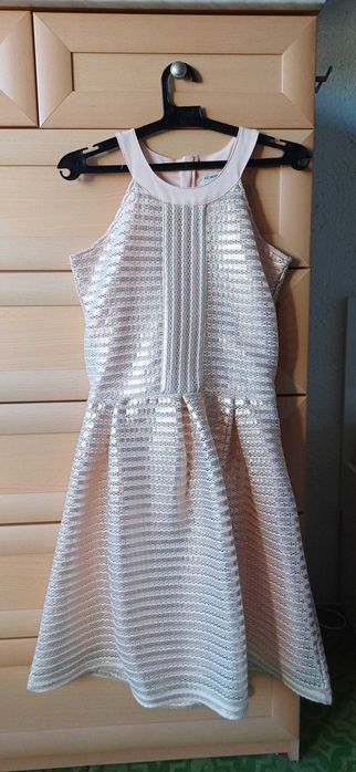 Рокля без ръкави за момиче