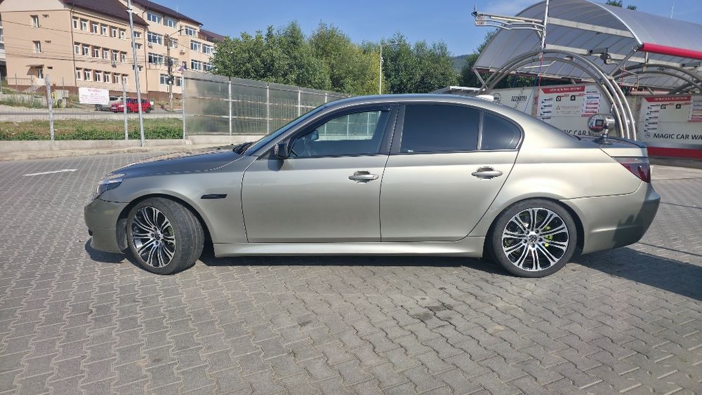 BMW E60 525d  220cp