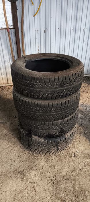 Шины зимние с шипами