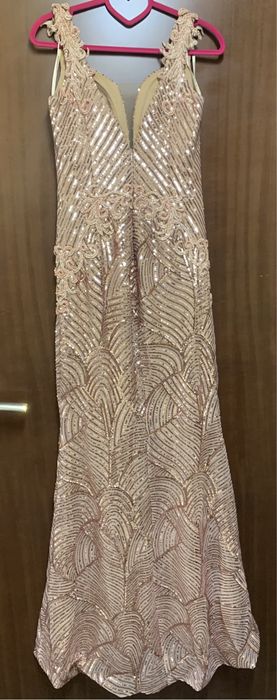 Rochie lunga de seara cu paiete