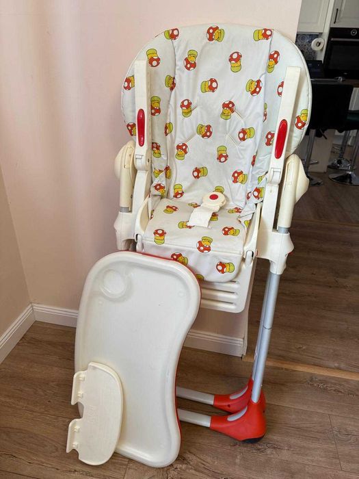 Scaun de masa bebelus Chicco Polly 2 in 1