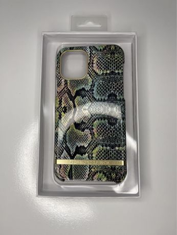Richmond & Finch Marble Case for Iphone 11pro