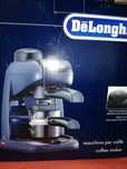 Кафе машина Delongi