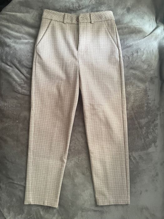 брюки в к летку бежевые