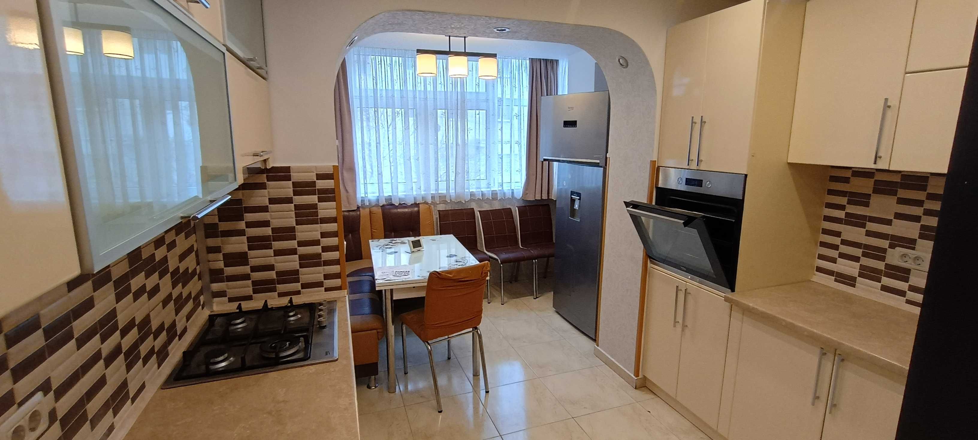 Apartament centru, lux