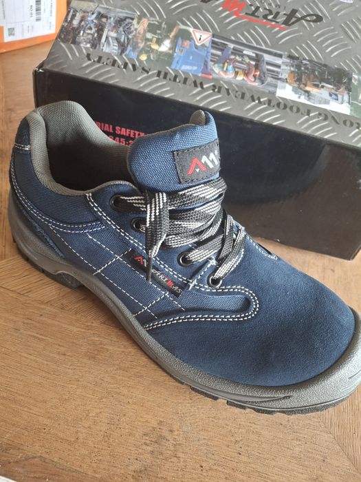 Pantofi protectie cu bot metalic. Pantof munca , marimea 41