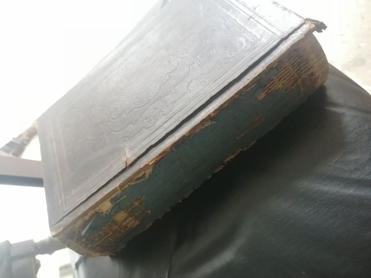 Biblie veche 1875
