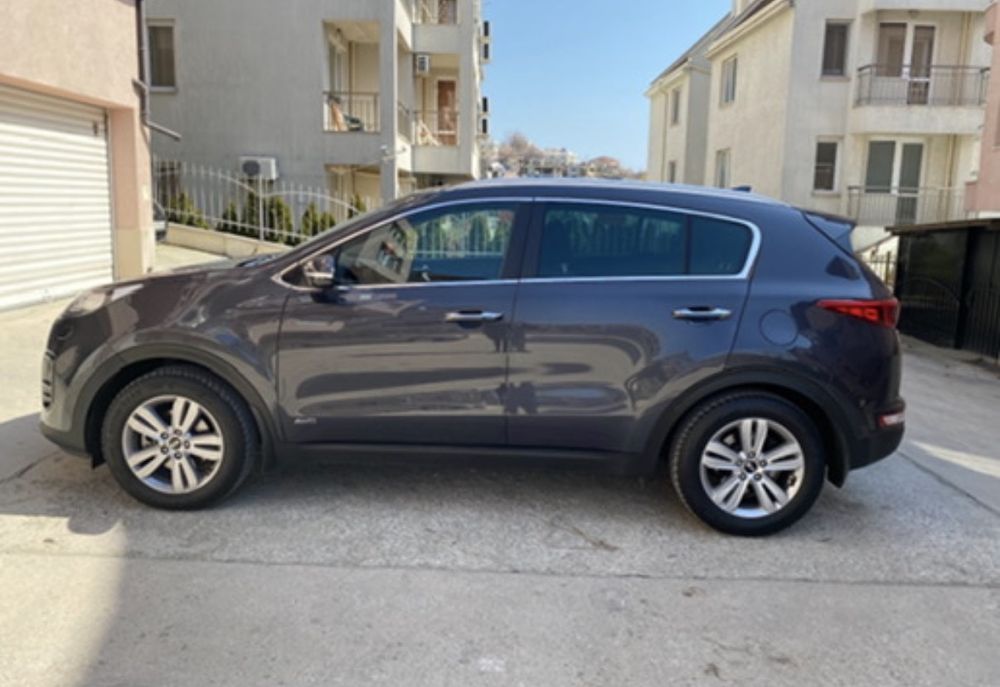 Продавам КИА Спортич