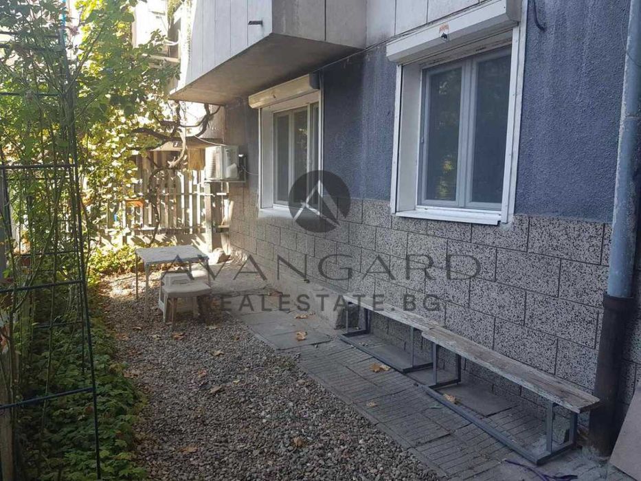 Продава се Едностаен апартамент в Пловдив, Център - 35 кв.м за 3343 €/кв.м - Снимка #9
