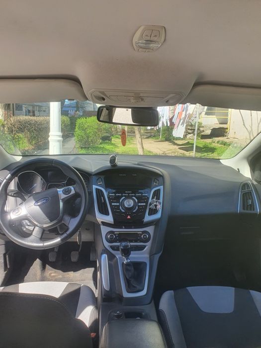 Vând Ford Focus 1.6, 182CP din fabrica