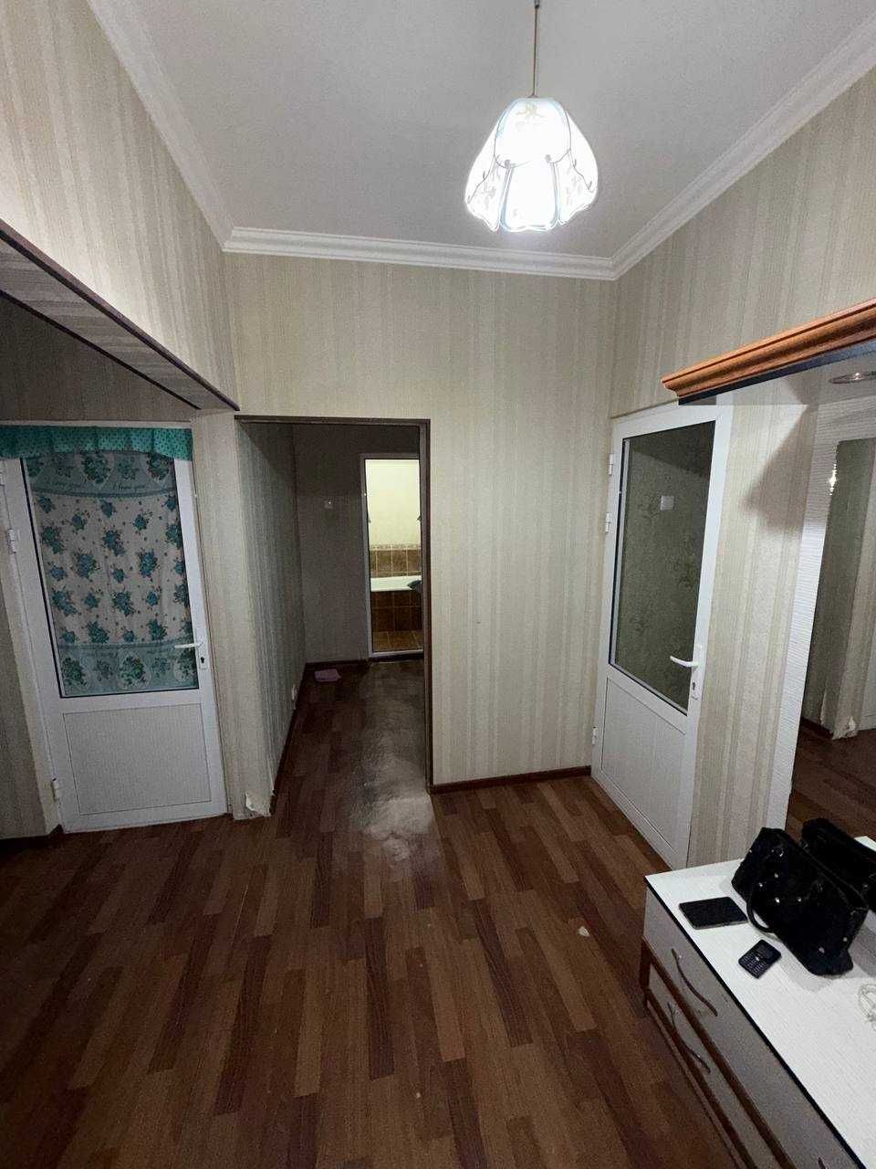 Срочно продается квартира недорого 4х комнатная 120кв