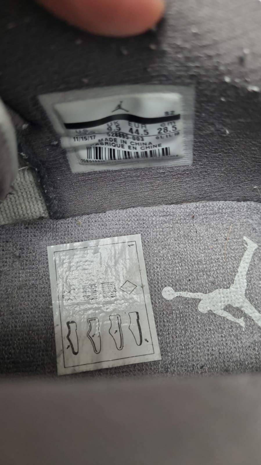 Nike Air Jordan 11 Retro Low Cement Grey marime 44.5