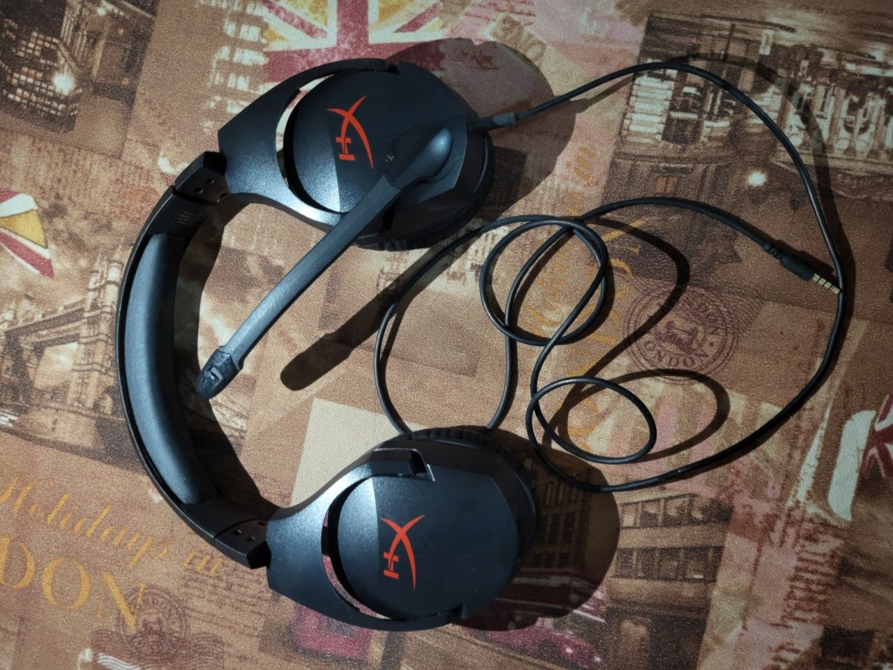 Продам HyperX Cloud Stinger