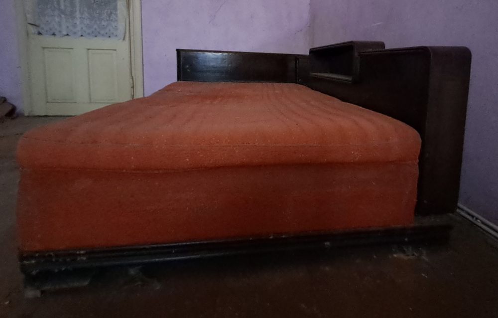 Pat tip studio necesita curatare