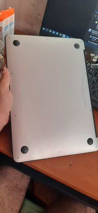 Apple Macbook Air 13