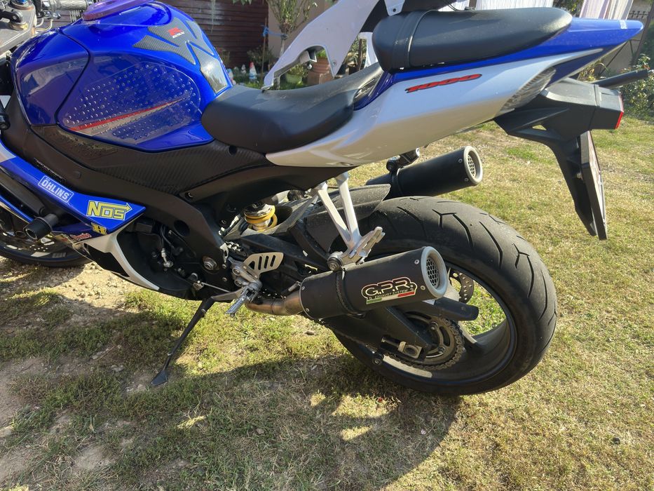 Suzuki GSXR 1000 2007 cazut pe partea dreapta