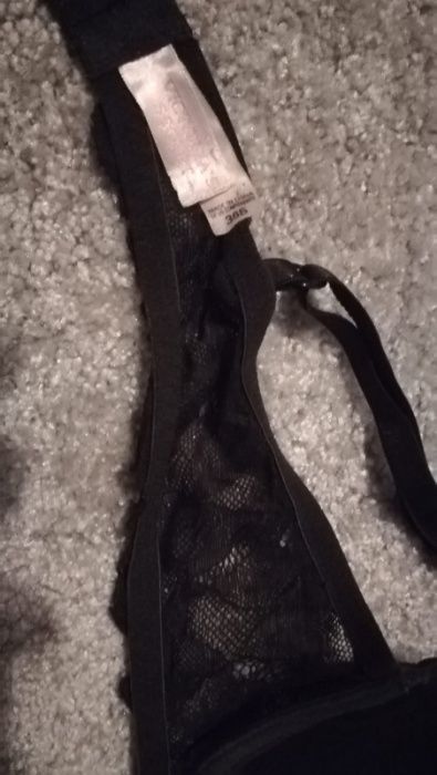 Sutien Victoria's Secret 36B.