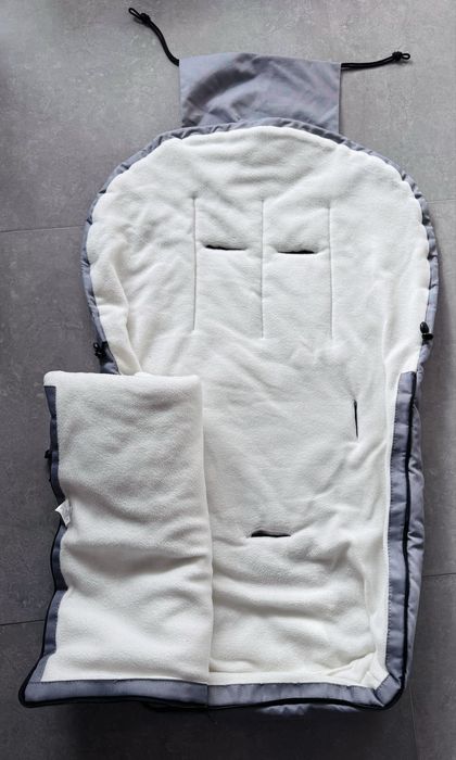 Зимен чувал за количка