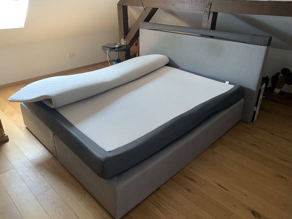 Pat 200/200 complect cu saltea/ posibil variante