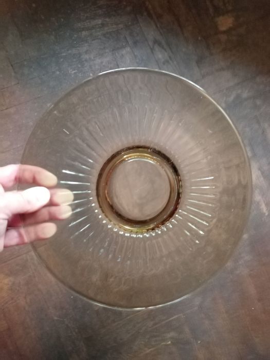 Farfurii din sticlă