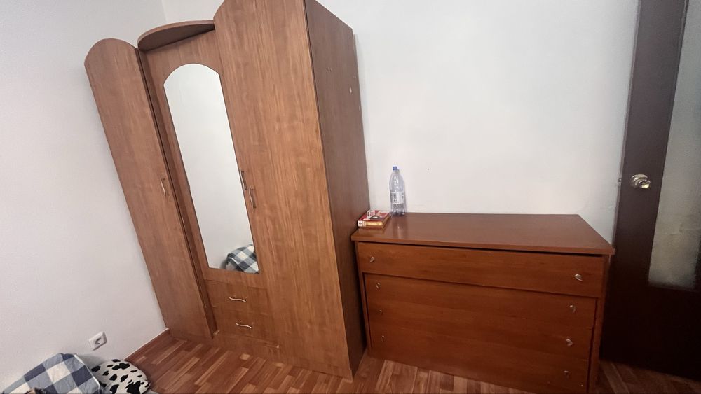 Шкаф и комод продам