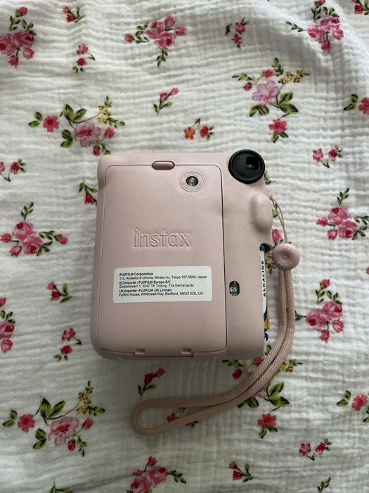 Instax 12mini бу