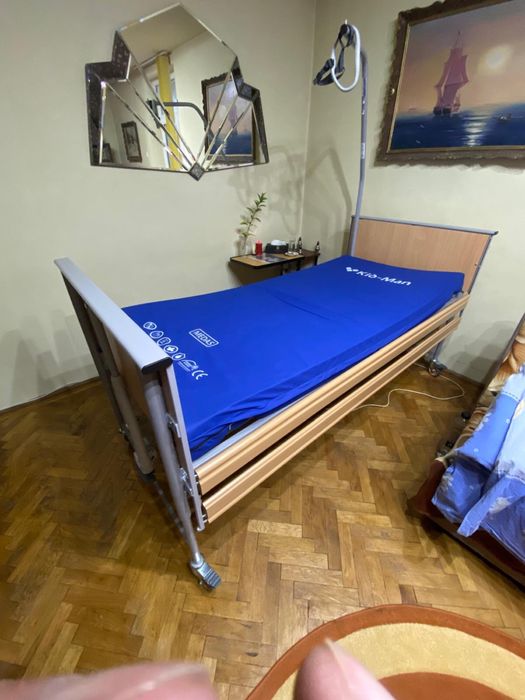 Vand pat electric pentru persoane cu dizabilități