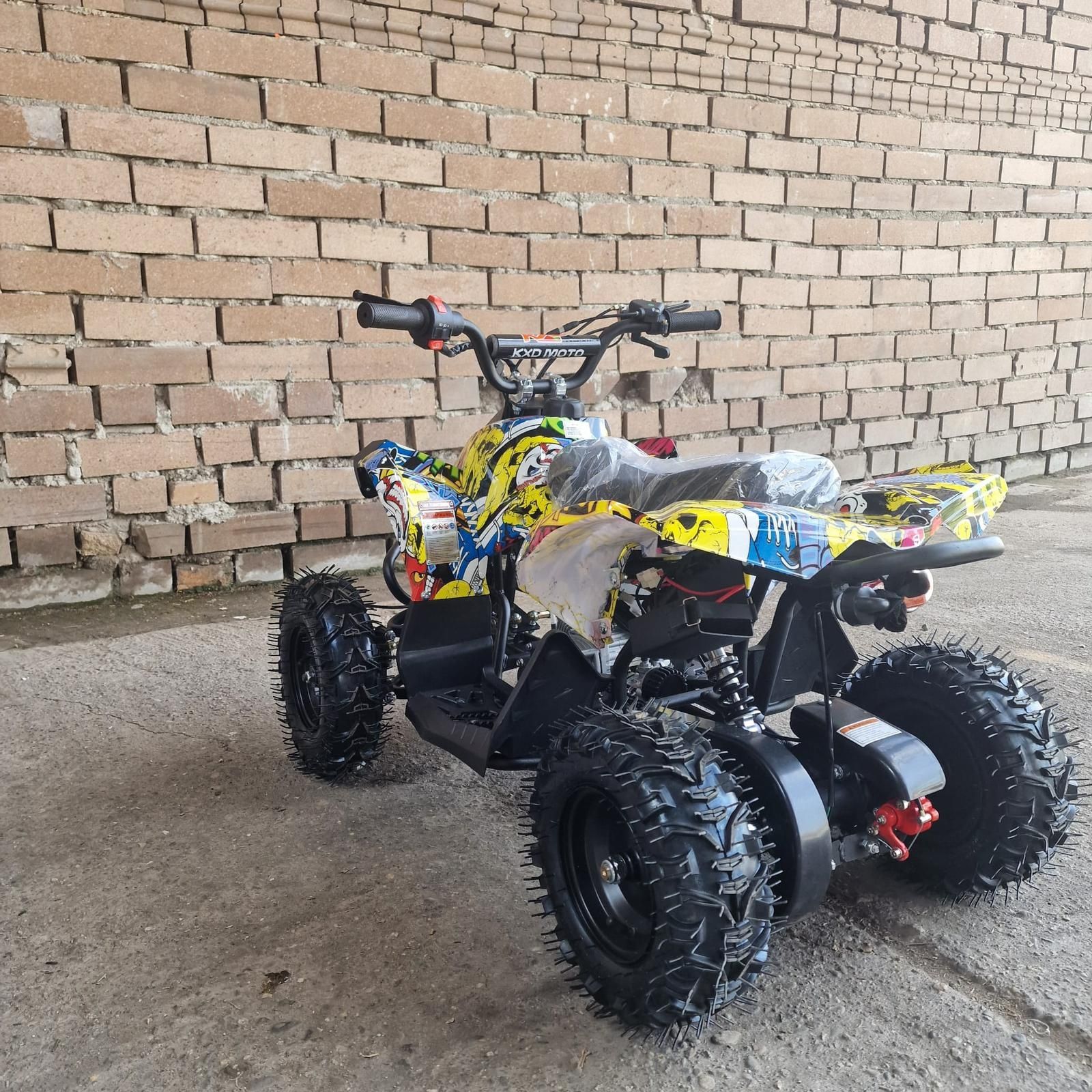 Atv Quad adus din Germania pentru copii cu pornire la buton