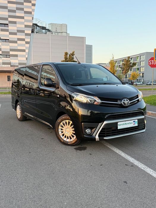 Toyota Proace Peugeot Expert Citroën Jumpy este aceeași mașină