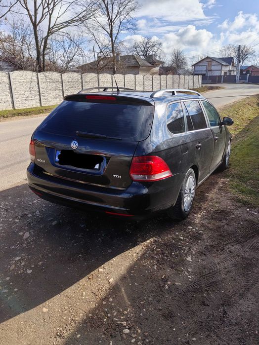 Vand golf5 anul 2008