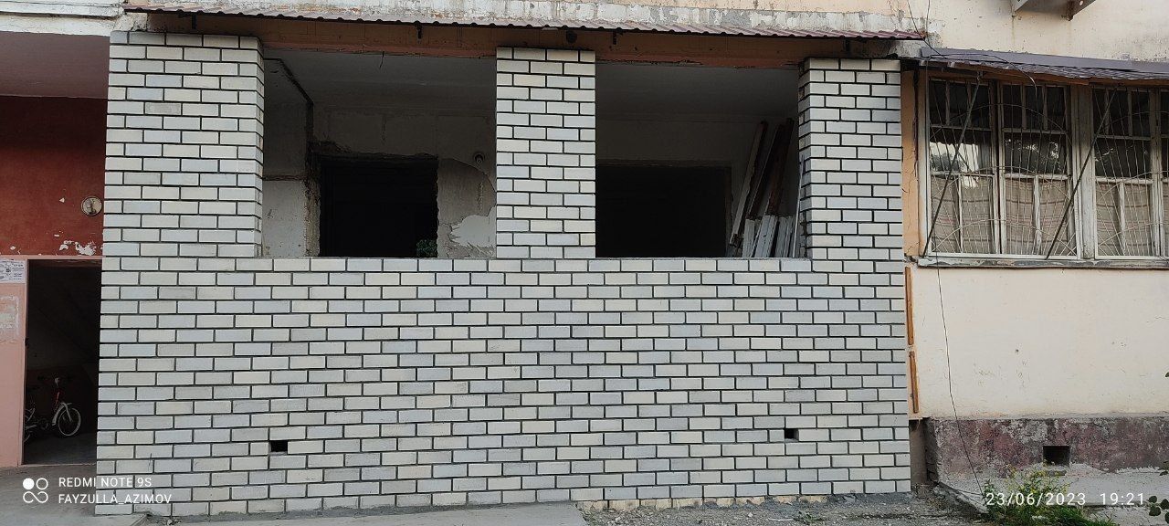 Balkonga g'isht teramiz .Kladka Керпичная кладка